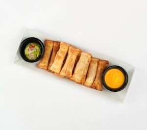 Tequeños lomo saltado