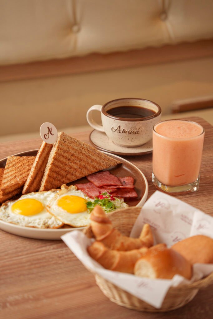 LA FOTO ES REFERENCIAL , LA DECORACION PUEDE VAIRIAR