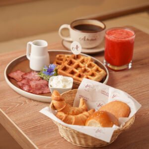 LA IMAGEN ES REFERENCIAL, PODRIA VARIAR LA DECORACION