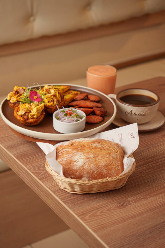 LA IMAGEN ES REFERENCAIL , PUEDE VARIAR LA DECORACION