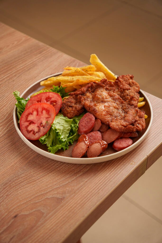 La imagen es referencial , puede variar su decoración