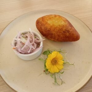 LA IMAGEN ES REFERENCIAL