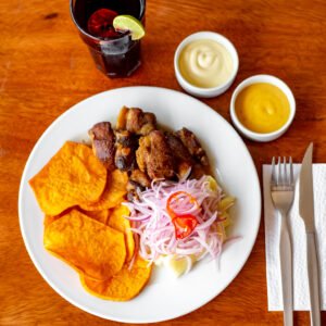 CHICHARRÓN AL PLATO